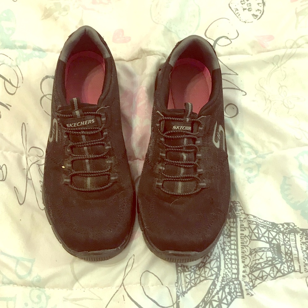 Sketchers slip-on shoes